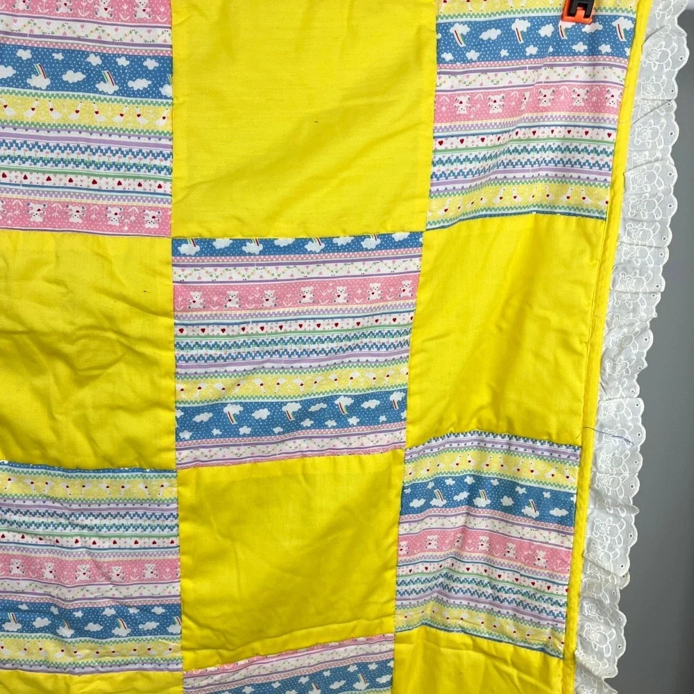 Vintage Handmade Teddy Bear Baby Quilt Comforter Pastel‎ Unisex 40x48